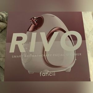 Rivo. Smart, aromatherapy facial steamer. Fancii